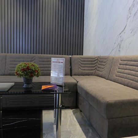 Hayot Plaza Hotel Yunusobod Exterior photo