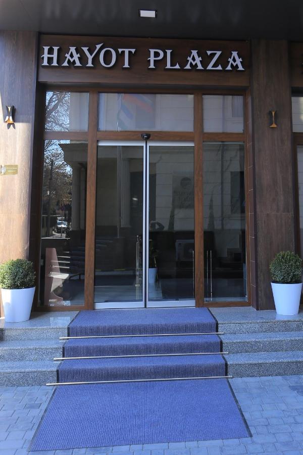 Hayot Plaza Hotel Yunusobod Exterior photo