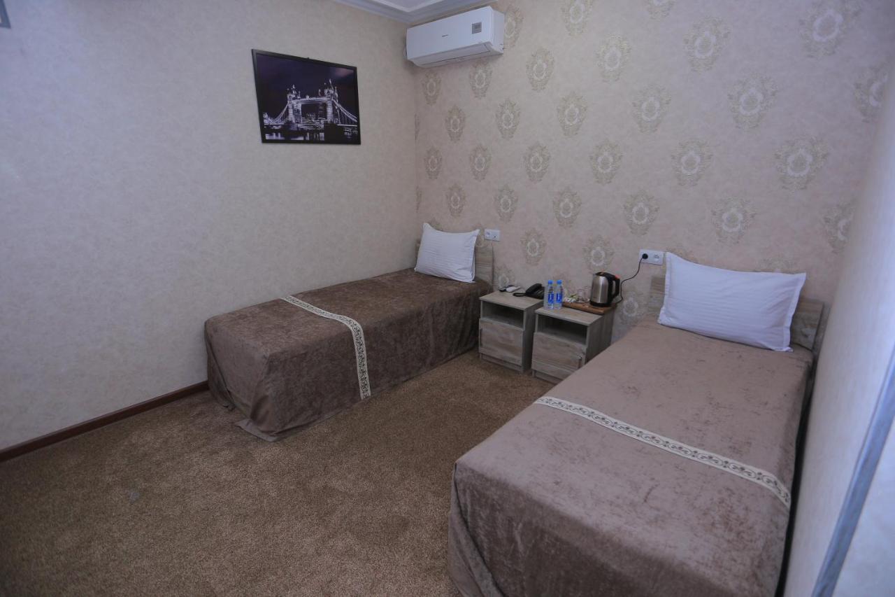 Hayot Plaza Hotel Yunusobod Exterior photo